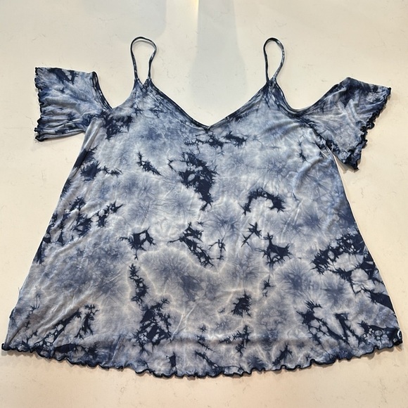 American Eagle Cold Shoulder Top Size Large - Picture 2 of 7